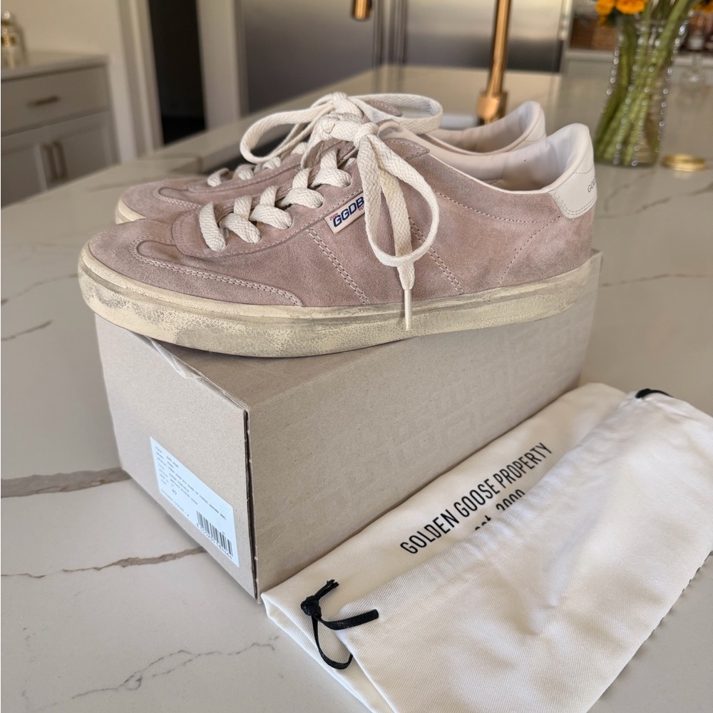 Golden Goose Powder Pink/Milk Suede Sneaker Box Label